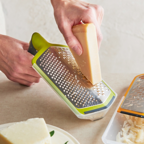 Тёрка средняя Joseph Joseph Twist Grater™ 9