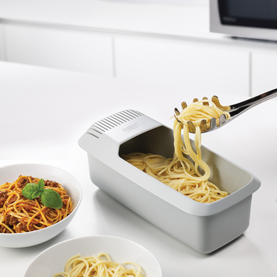 Прибор для варки макарон в микроволновке Joseph Joseph M-Cuisine Pasta Cooker 1